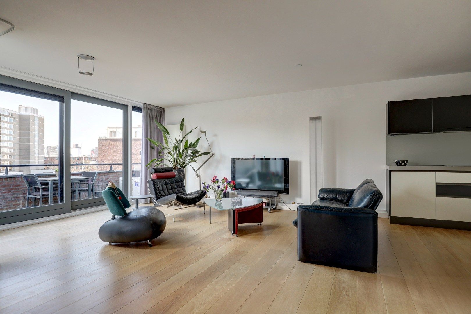 Foto 9 van Honingerdijk 59-B