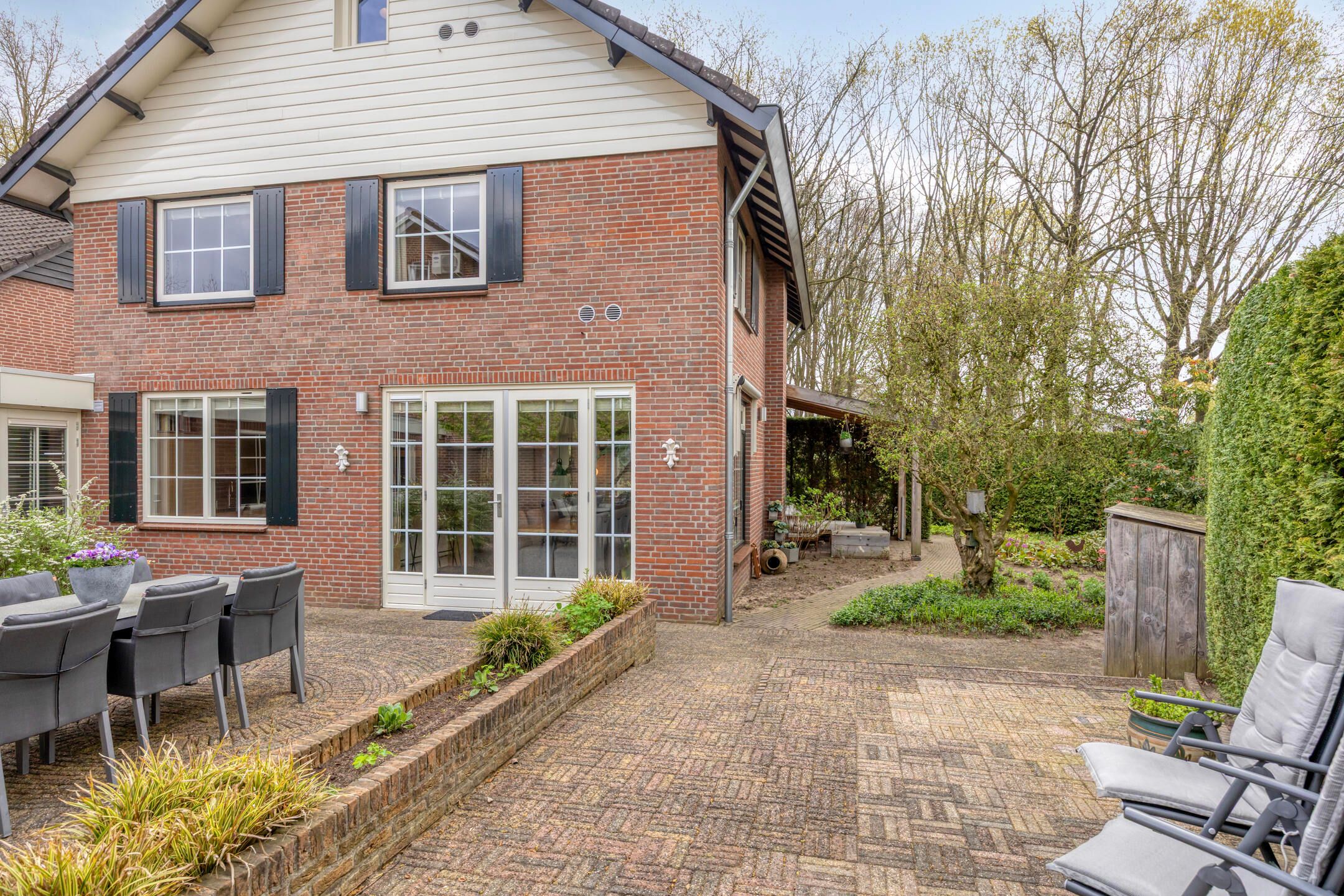 Foto 36 van Eikenlaan 1