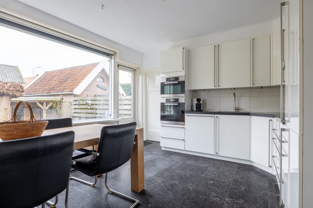 Foto 11 van Voorstraat 4