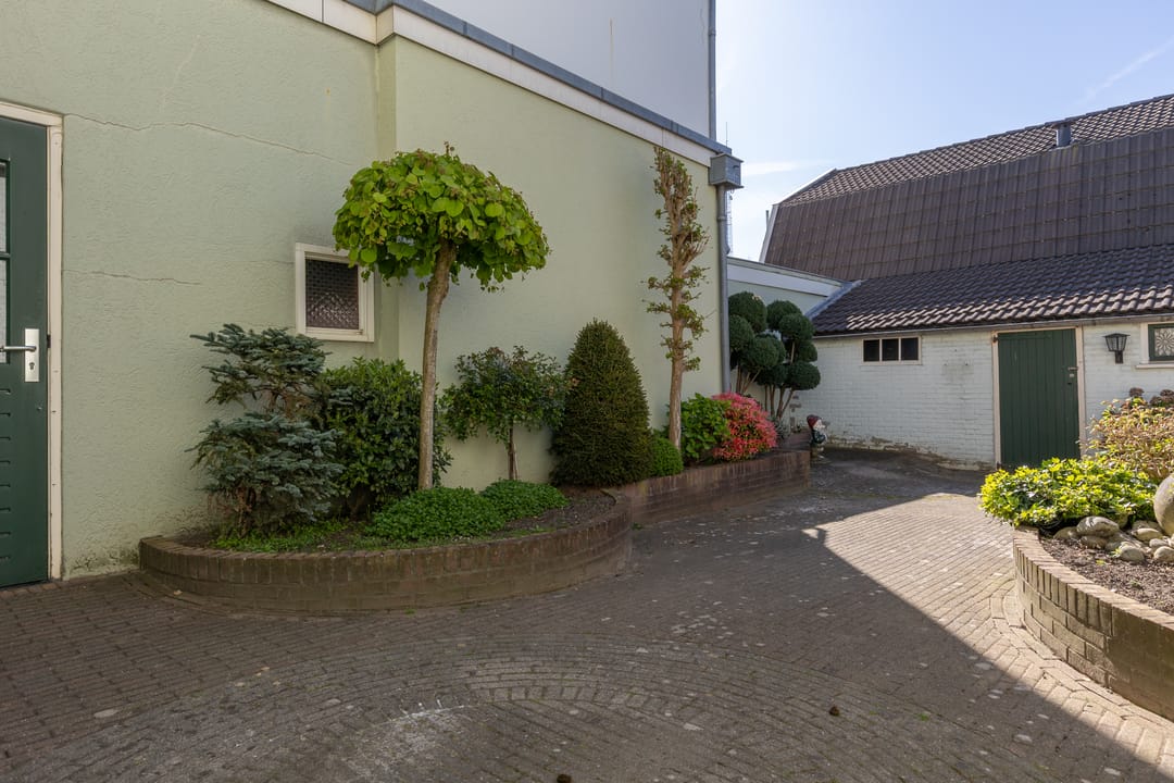 Photo 41 of Dijkstraat 24