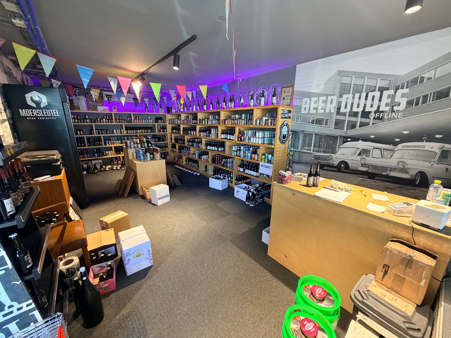 View photo 3 of Tolstraat 3