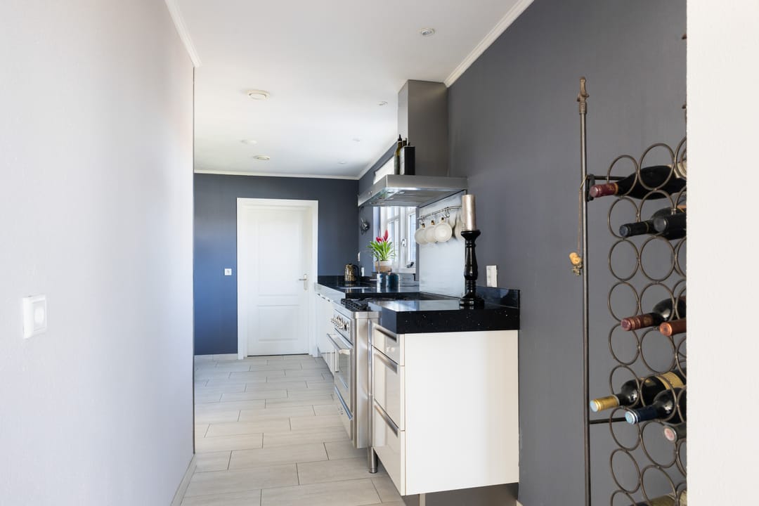Spacious Detached Villa with Large Garden and Double Garage in Klaaswaal — 17
