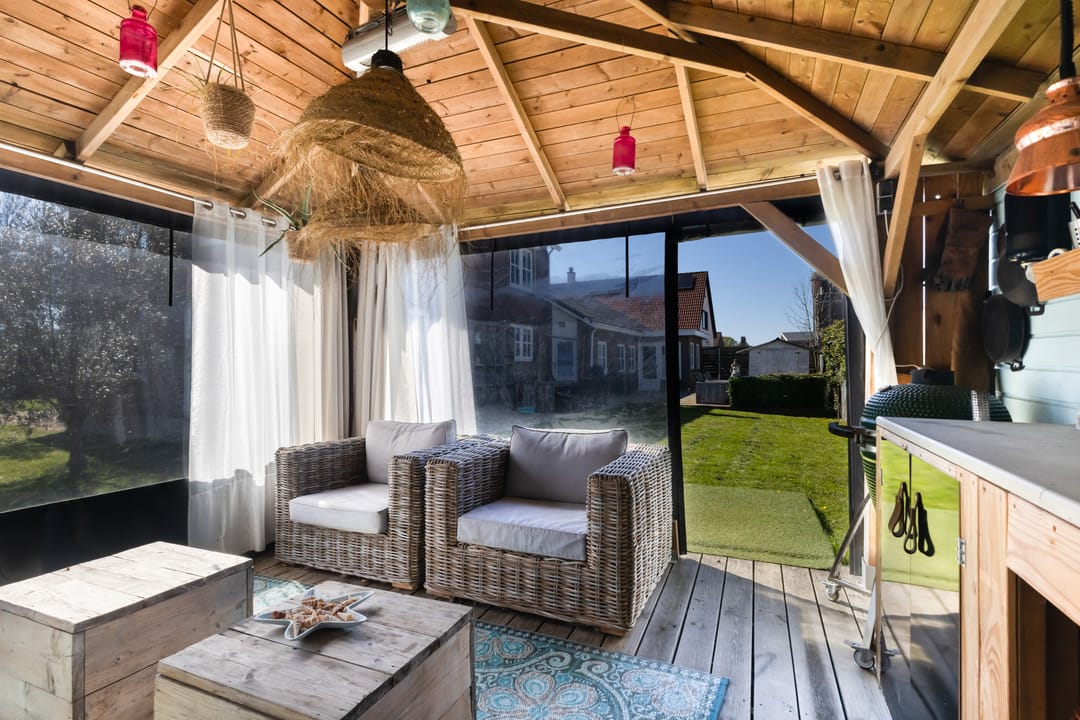 Spacious Detached Villa with Large Garden and Double Garage in Klaaswaal — 58