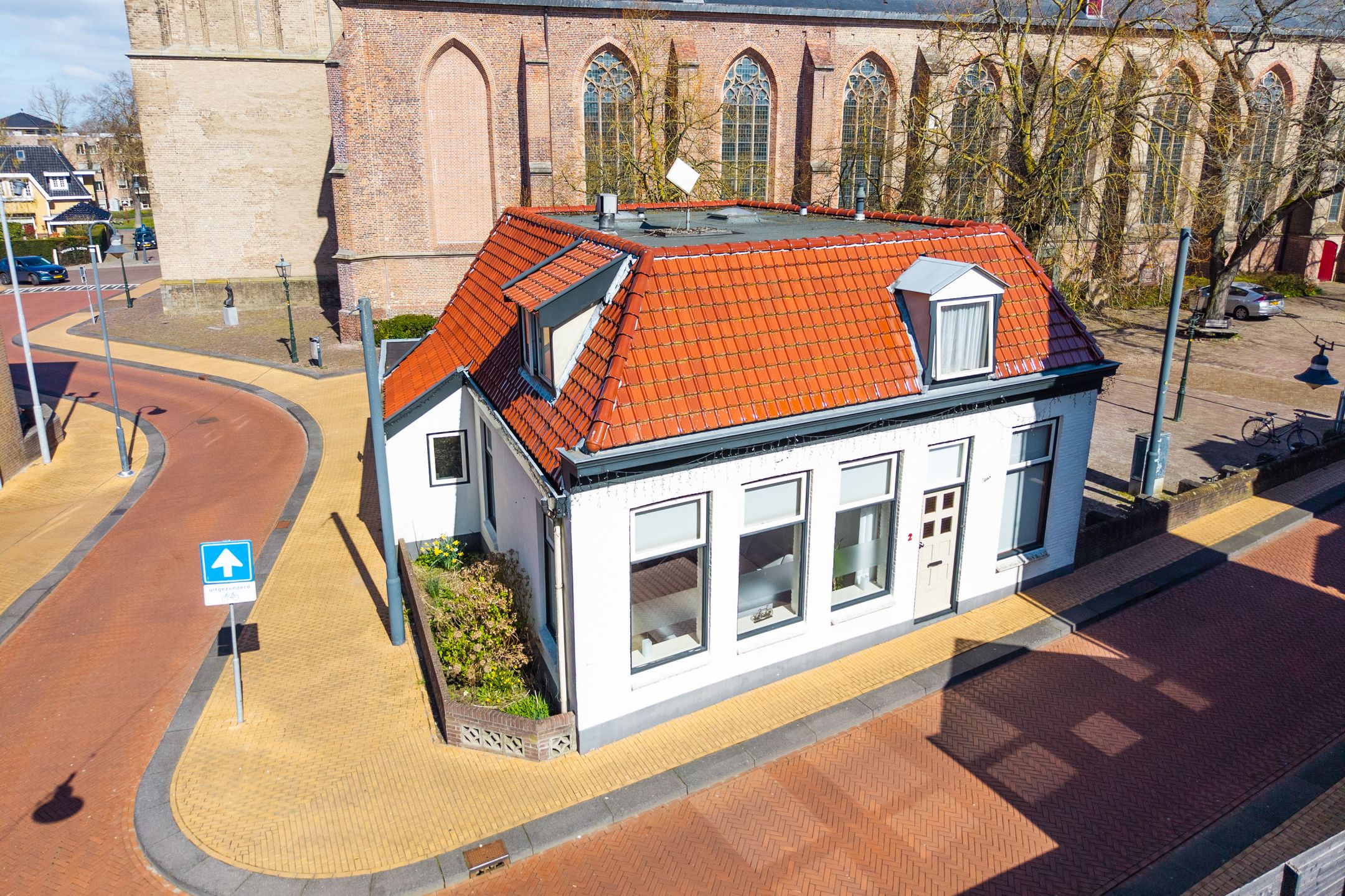Neerwoldstraat 2 