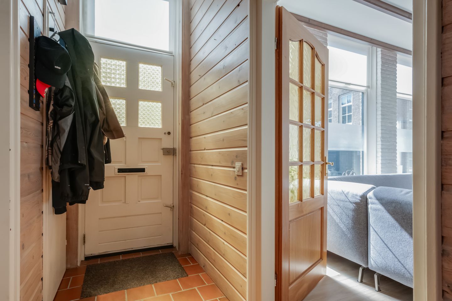 Foto 5 van Neerwoldstraat 2