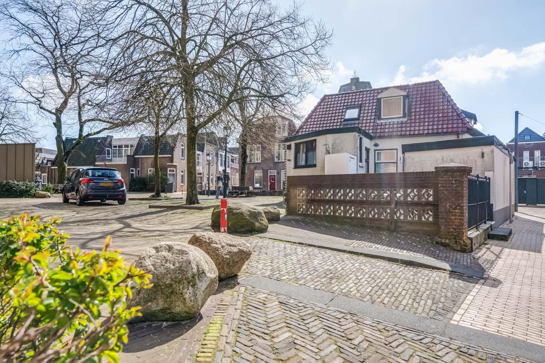 Foto 46 van Neerwoldstraat 2