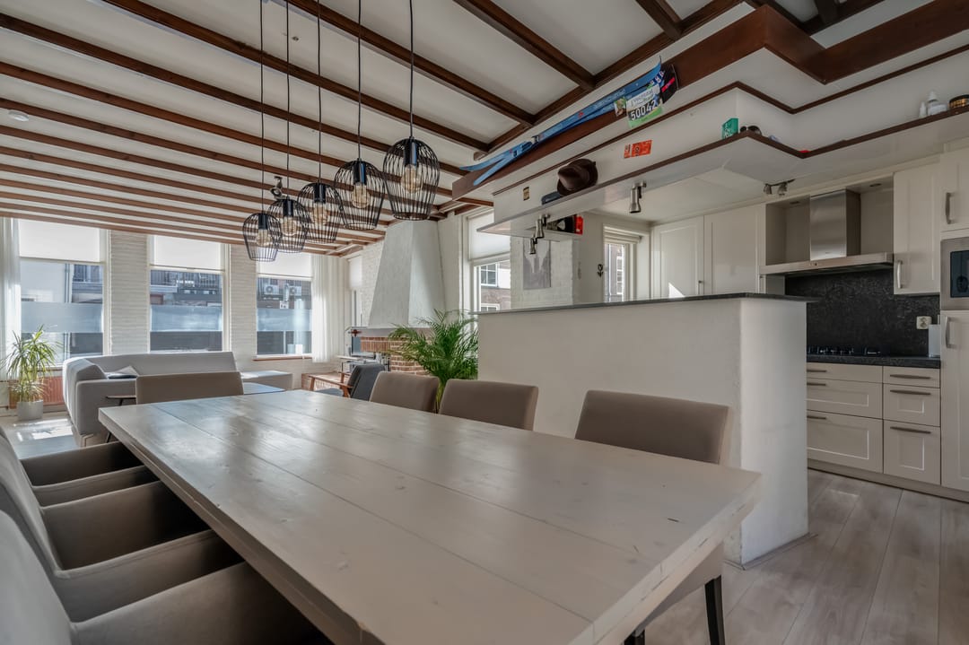 Foto 17 van Neerwoldstraat 2