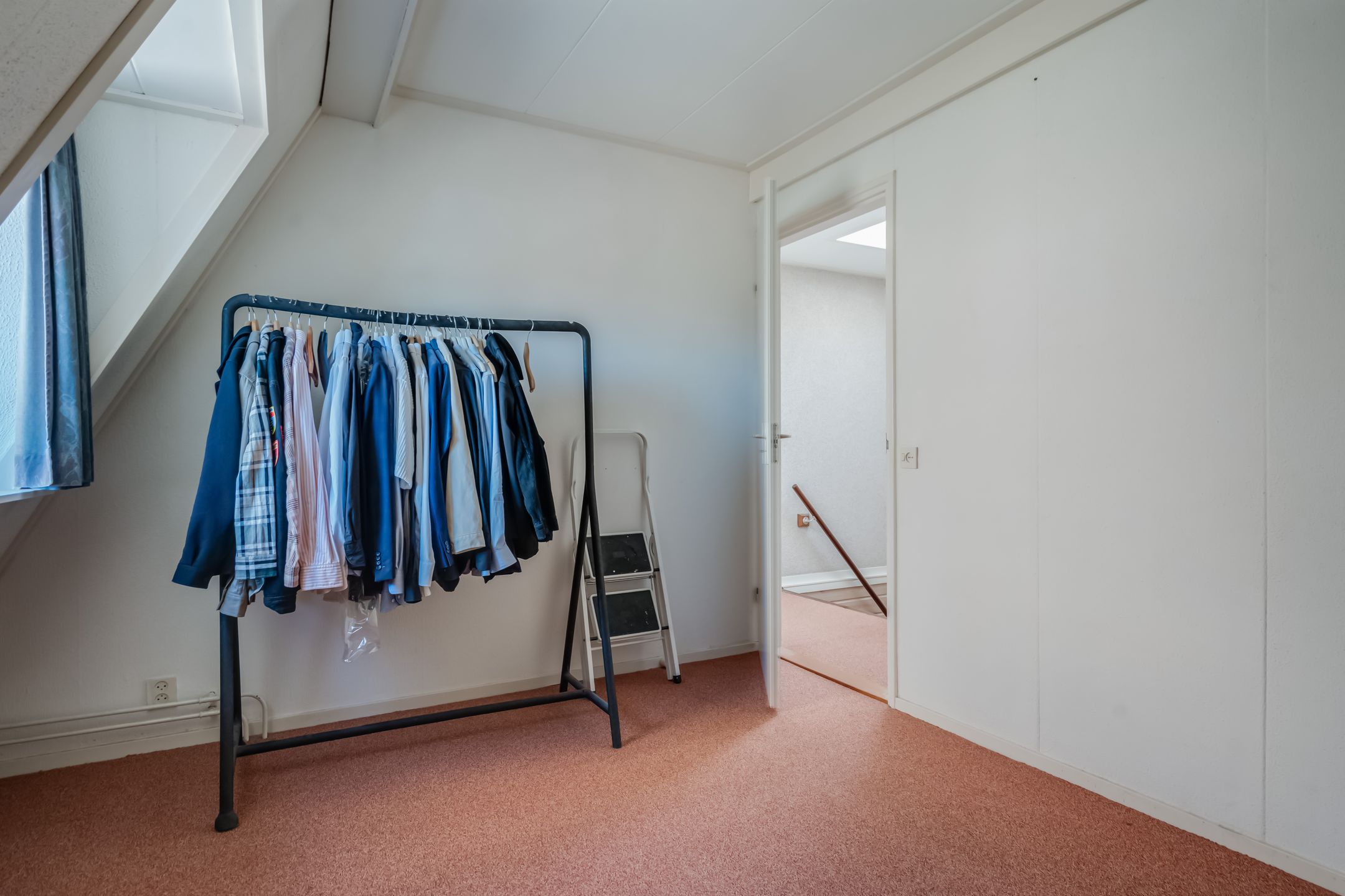 Foto 36 van Neerwoldstraat 2