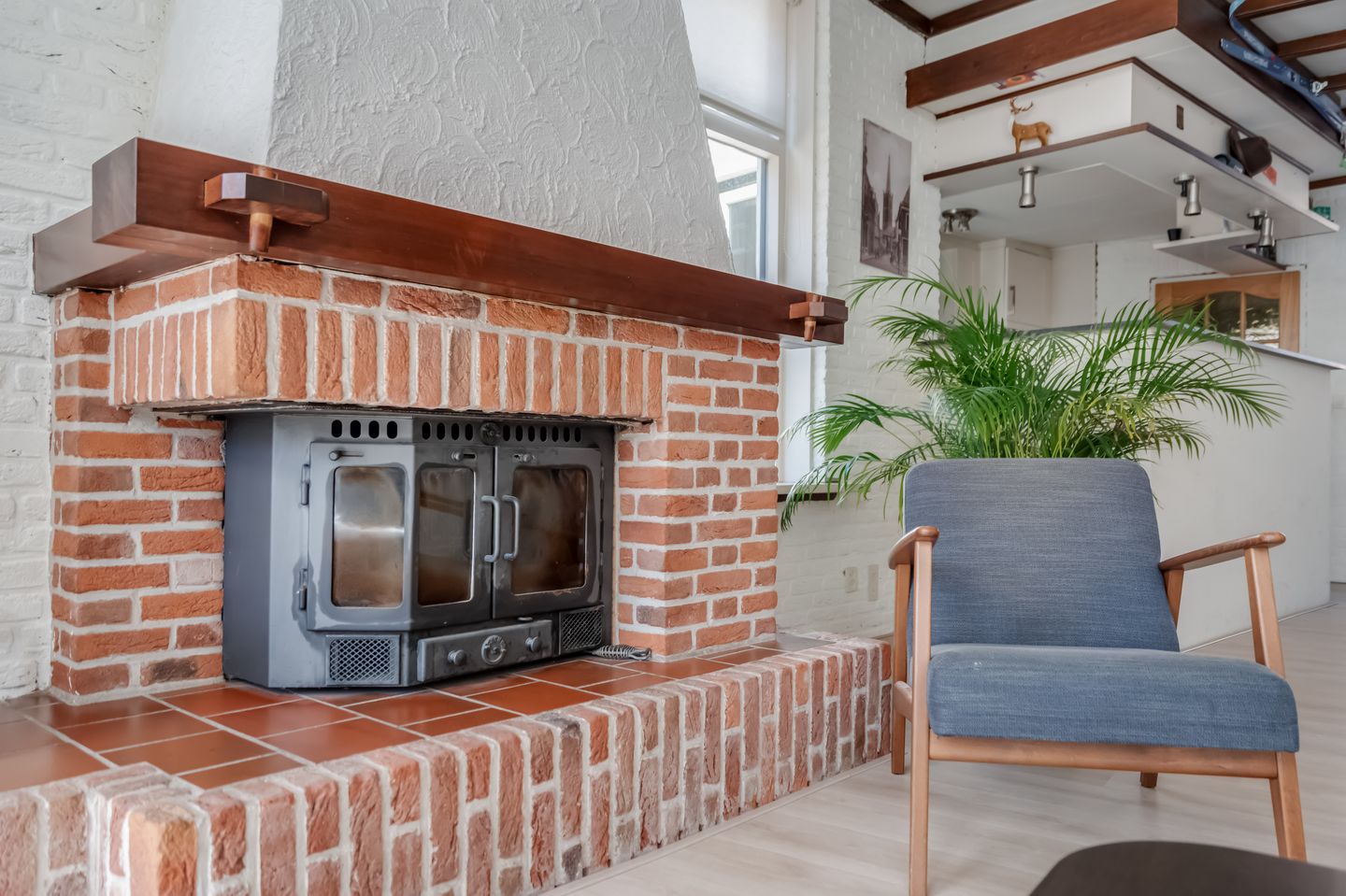 Foto 14 van Neerwoldstraat 2