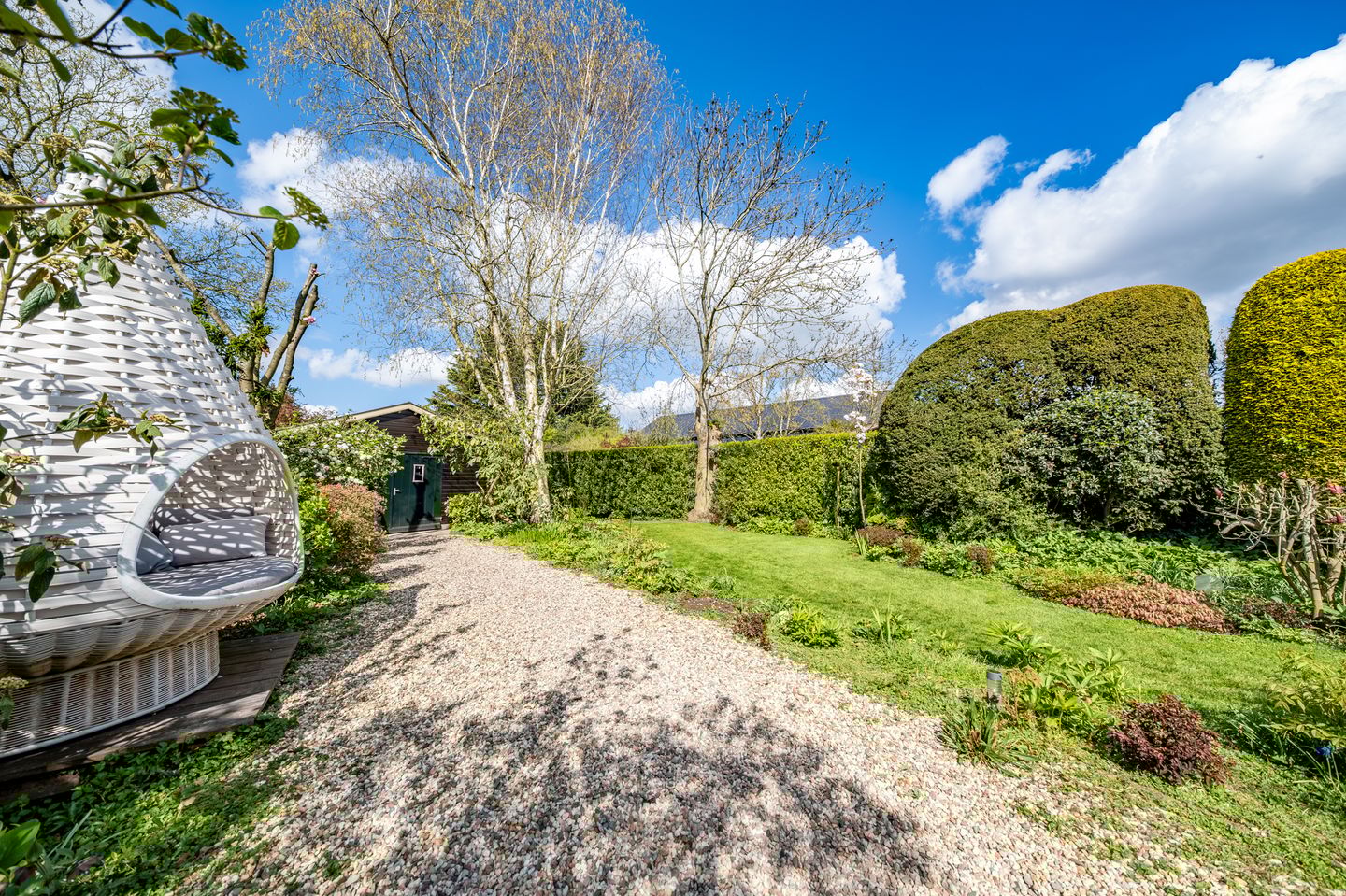 Foto 19 van Donkereind 12