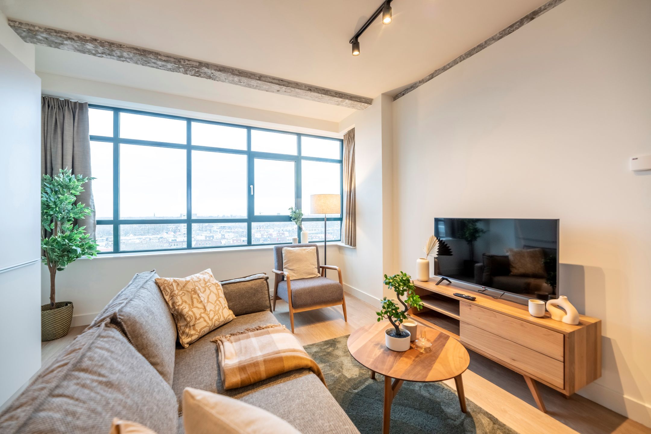 Foto 6 van Ungerplein 2-D04