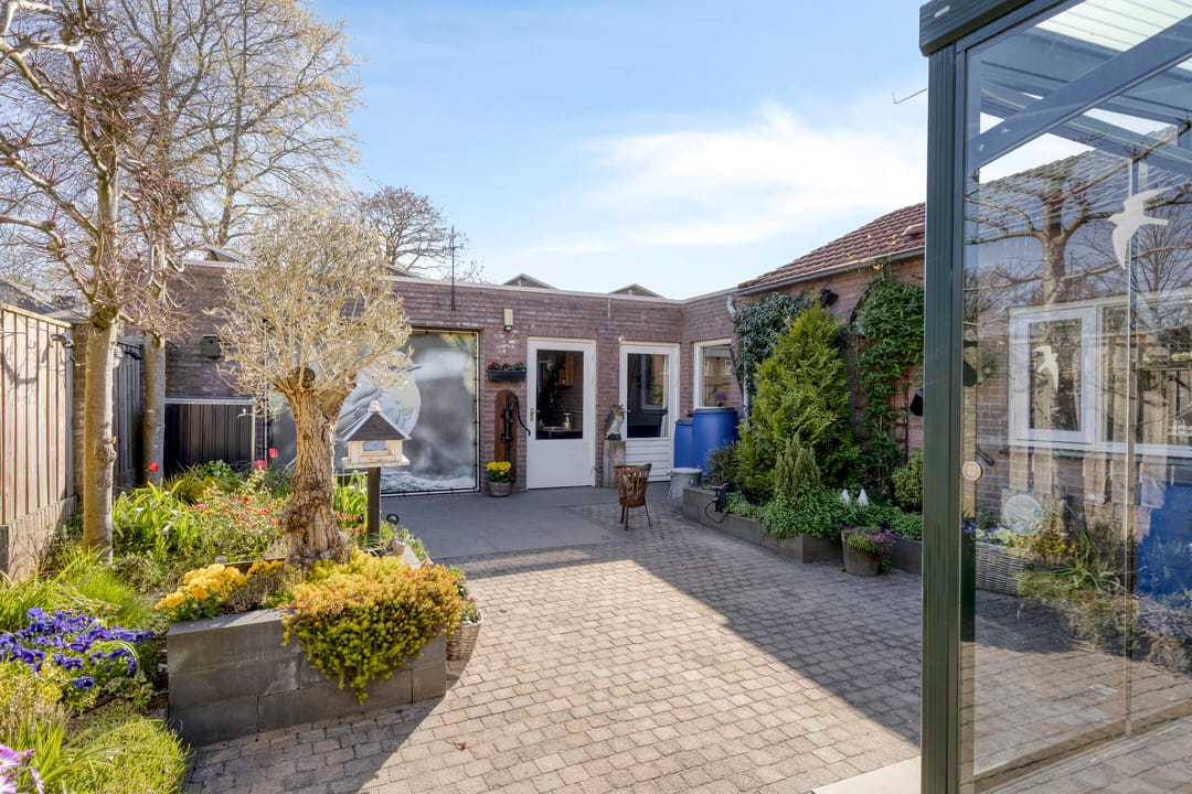 Foto 38 van Prof. R. Regoutstraat 33