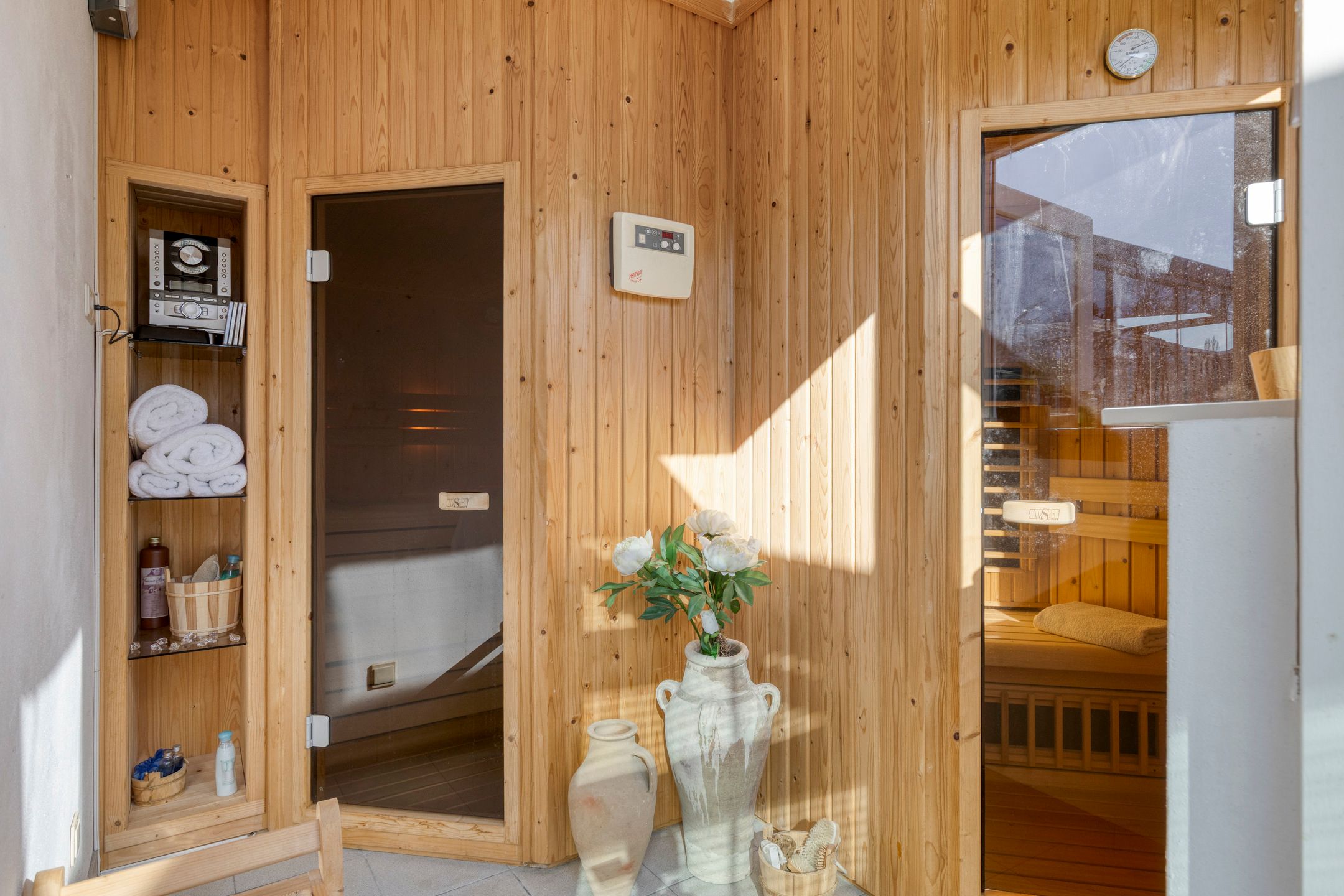 Foto 6 van Prof. R. Regoutstraat 33