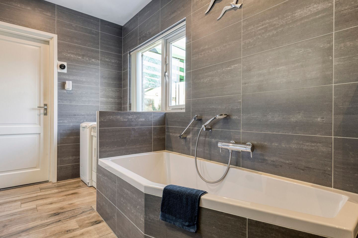 Foto 25 van Prof. R. Regoutstraat 33