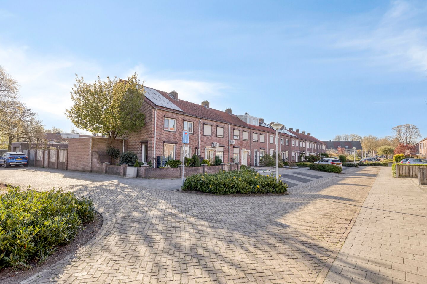 Foto 10 van Prof. R. Regoutstraat 33