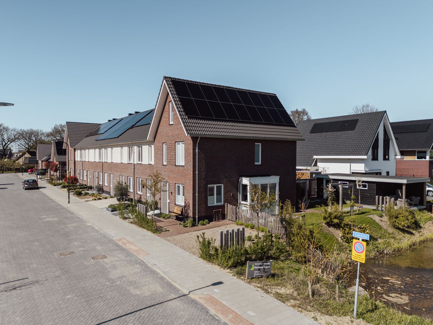 Foto 50 van Courtine 2