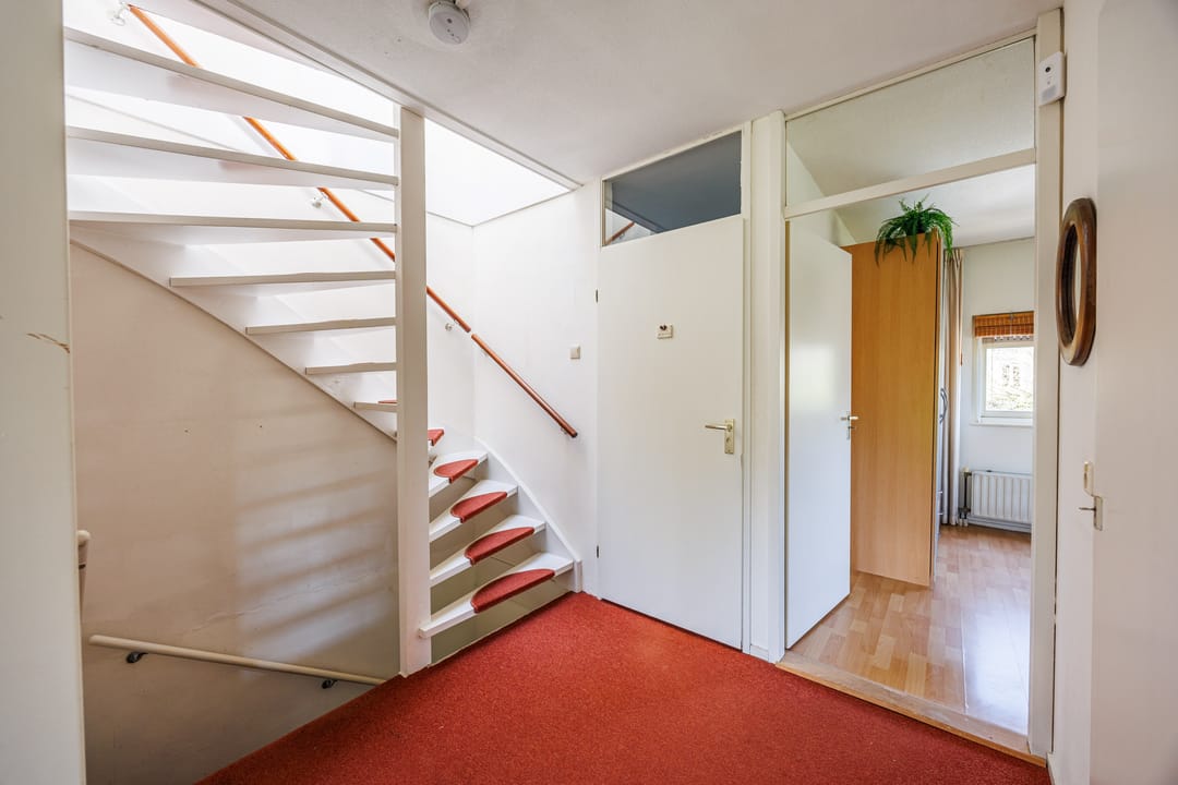 Spacious Corner Home with Water Views in Delft's Green Ecodus Neighborhood — 28