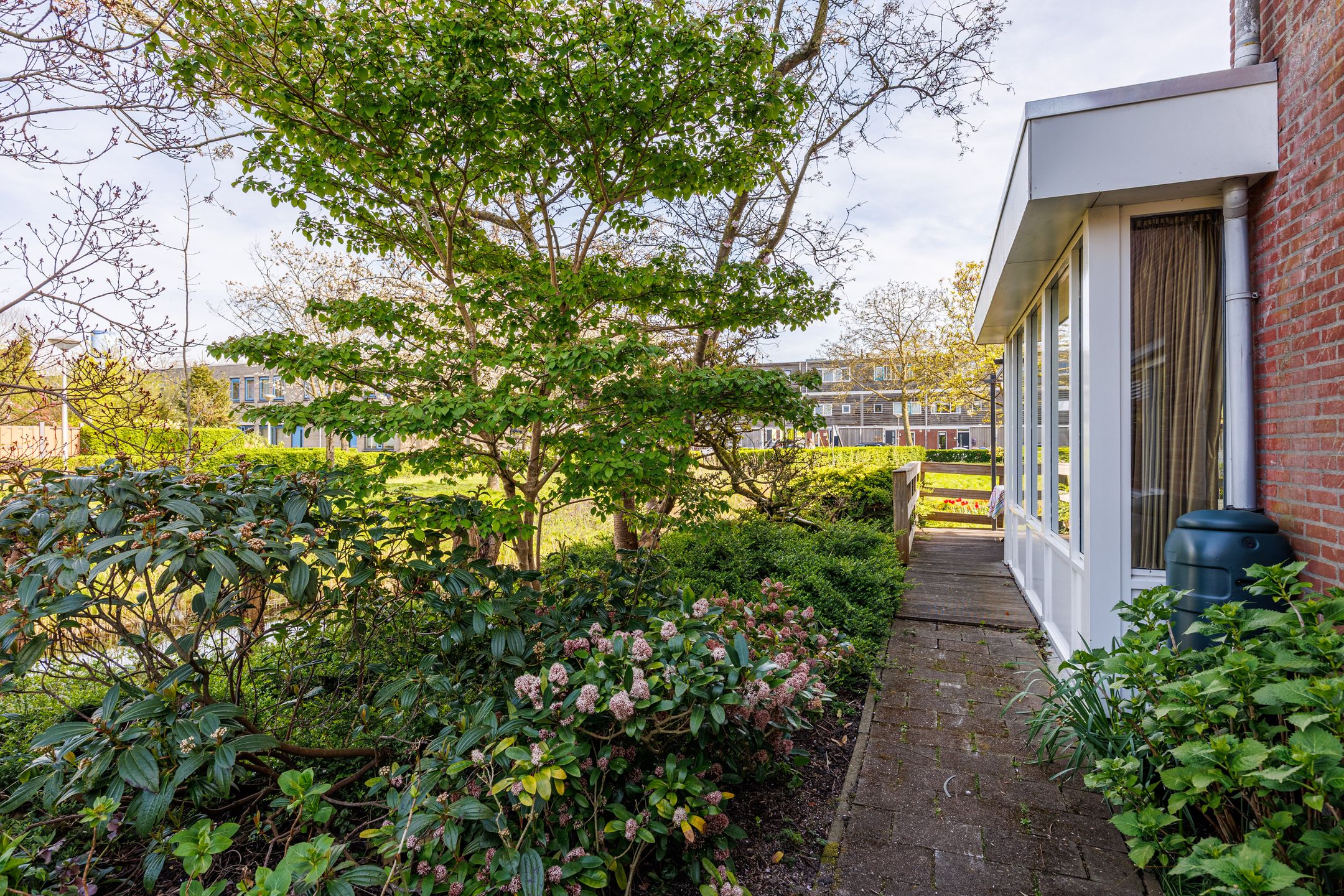 Spacious Corner Home with Water Views in Delft's Green Ecodus Neighborhood — 51