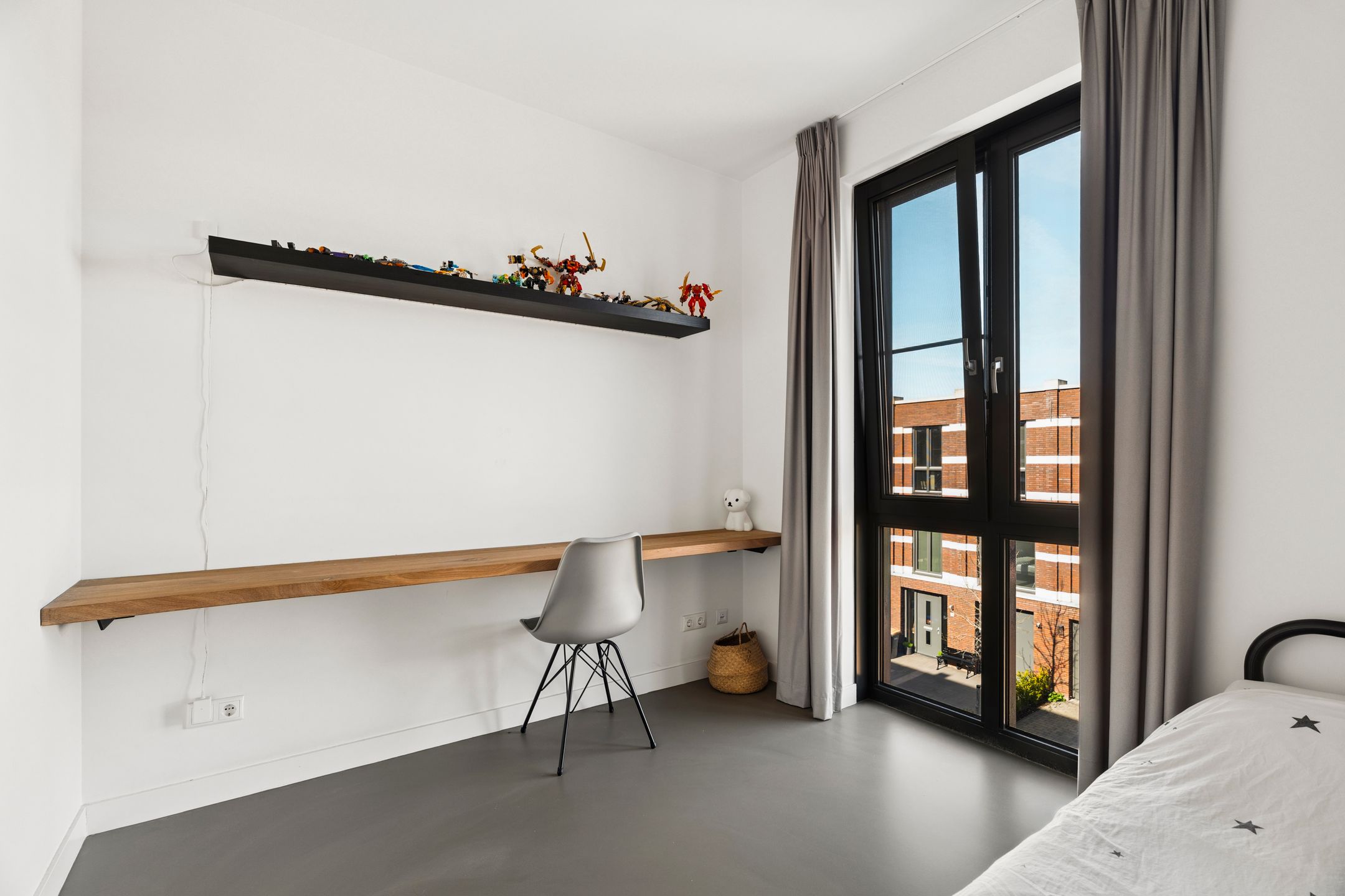 Foto 45 van Thalassa 17