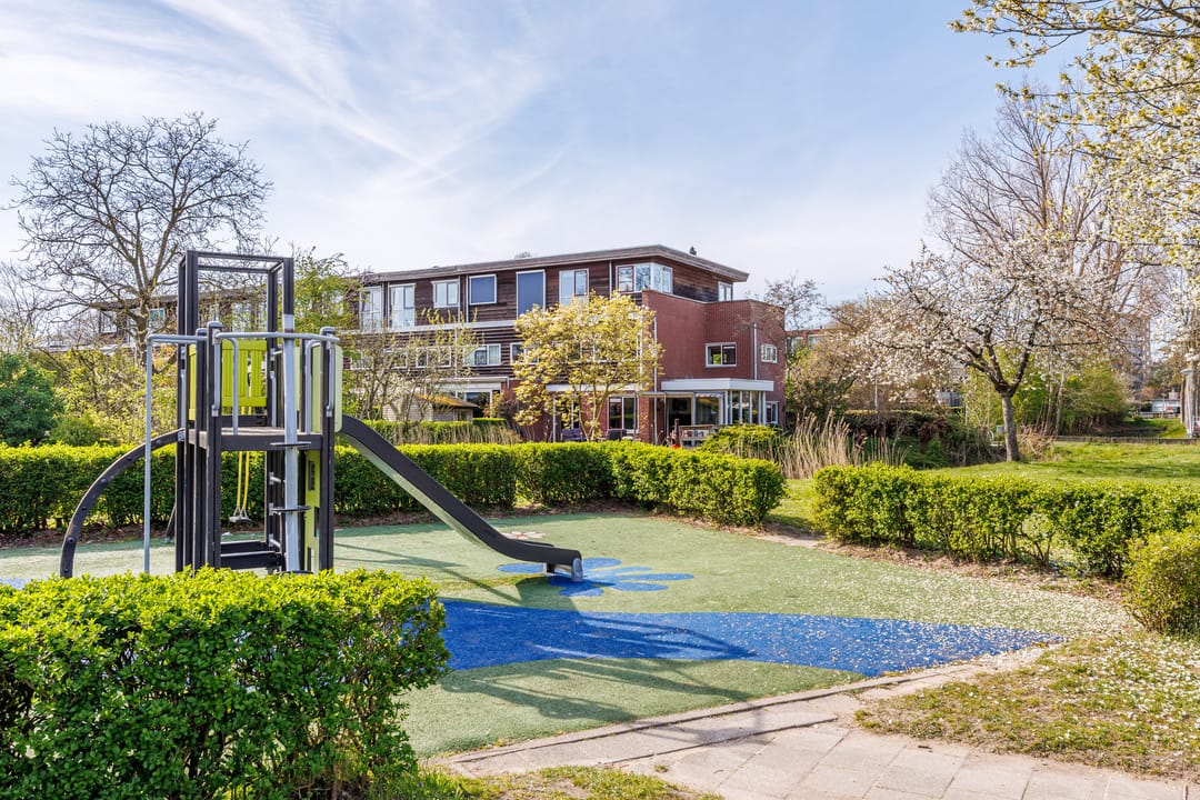 Spacious Corner Home with Water Views in Delft's Green Ecodus Neighborhood — 56