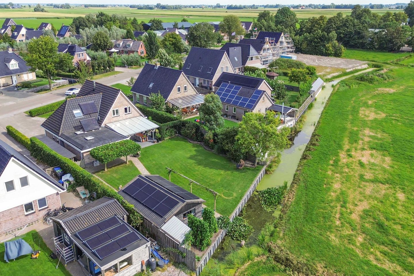 Foto 70 van Bandsloot 18-C