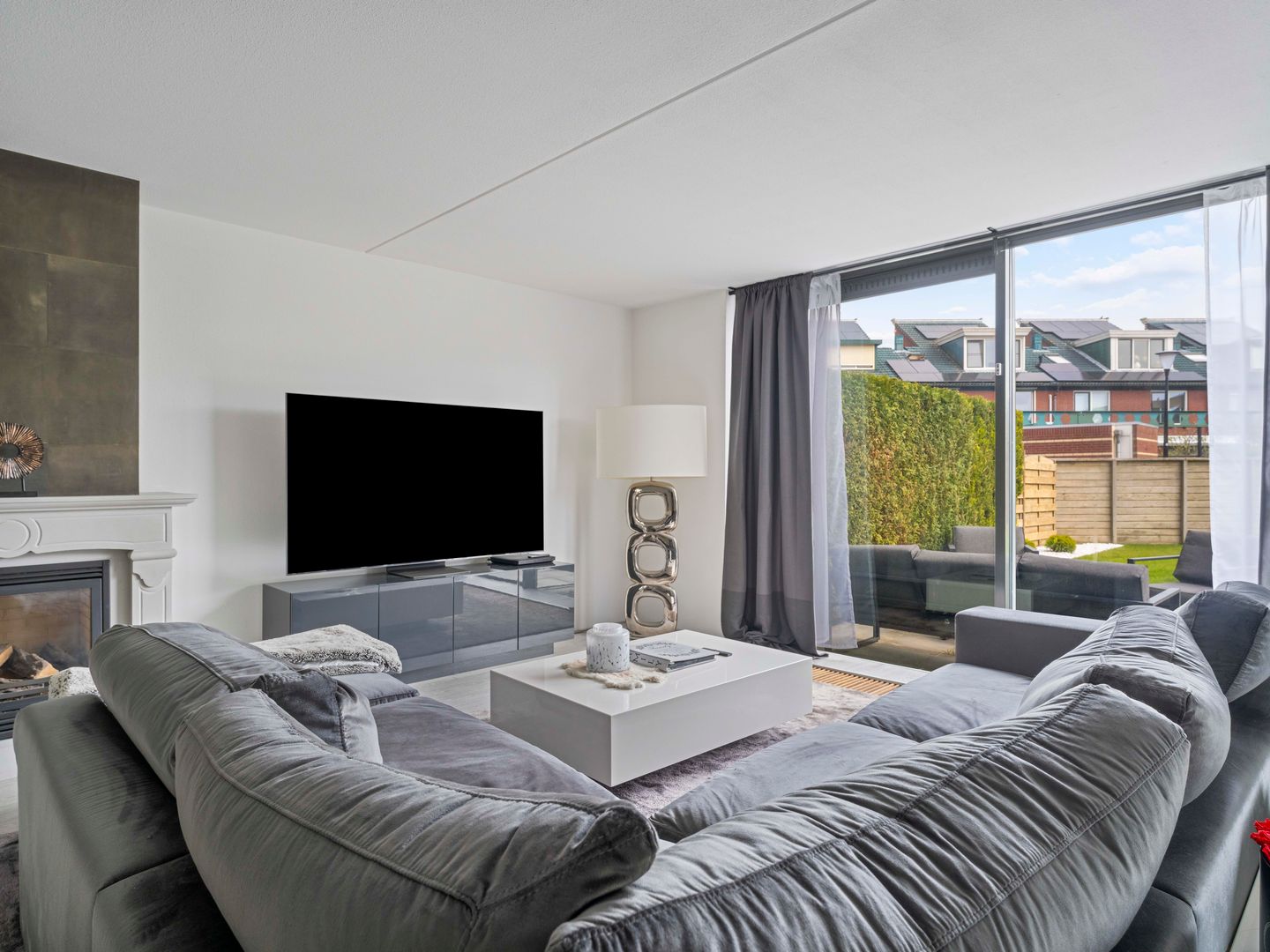 Foto 10 van Meerwedesingel 93