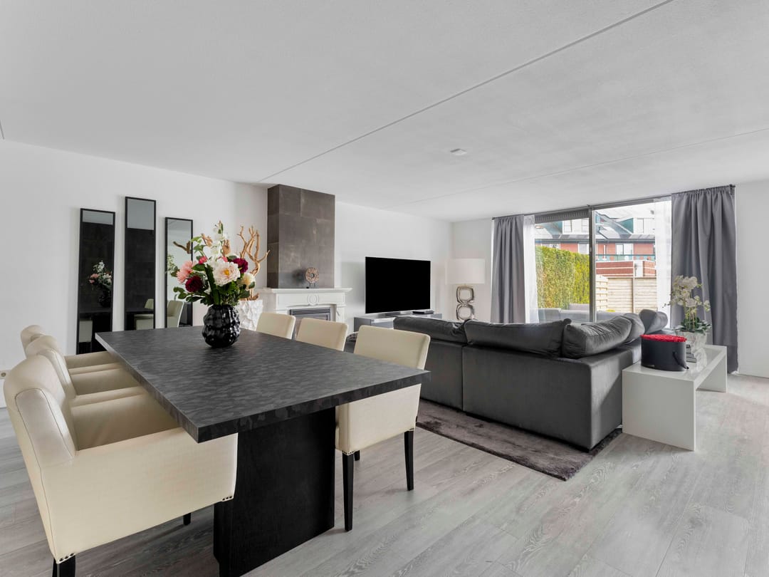 Foto 13 van Meerwedesingel 93