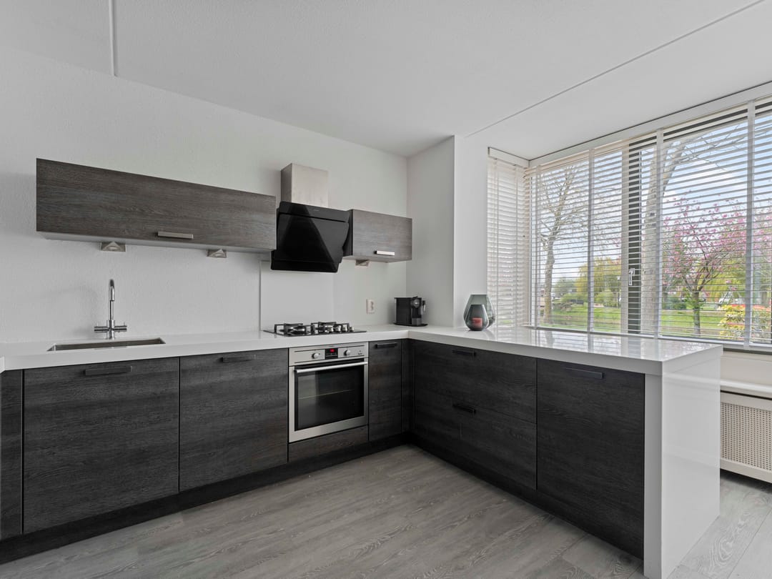 Foto 16 van Meerwedesingel 93