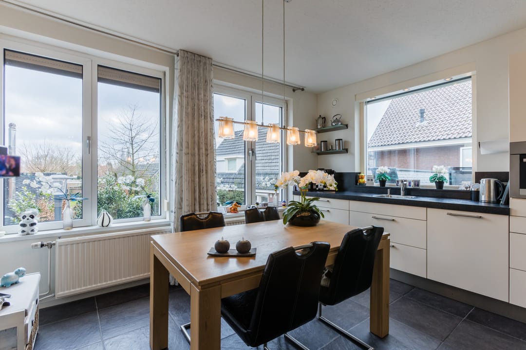 Photo 38 of Molendijk 10