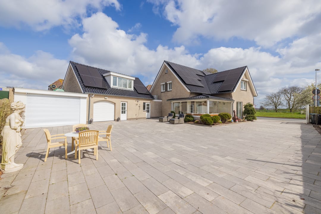 Photo 37 of Willem van der Veldenweg 21