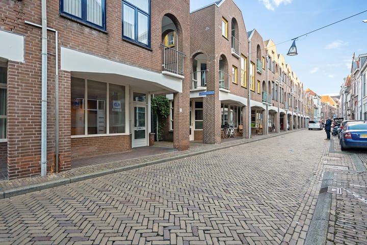 Photo 4 of Nieuwstraat 11