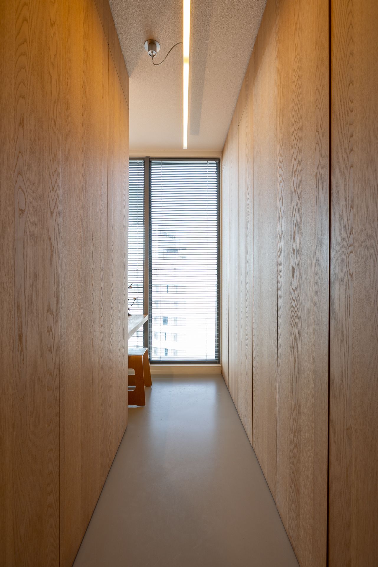 Foto 20 van Kruiskade 2-M