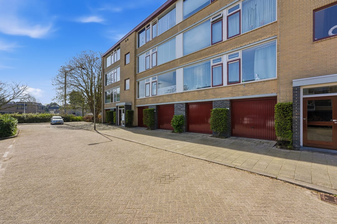 Photo 28 of Van Anrooystraat 151