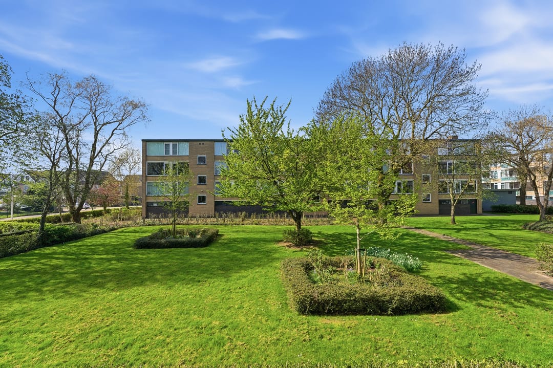 Photo 22 of Van Anrooystraat 151