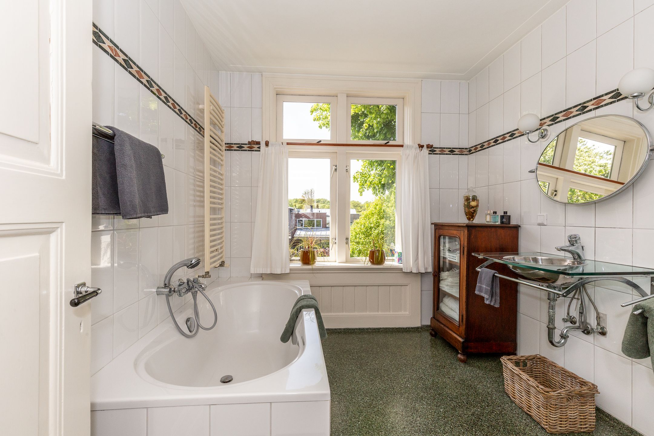 Foto 24 van Herenweg 105-B