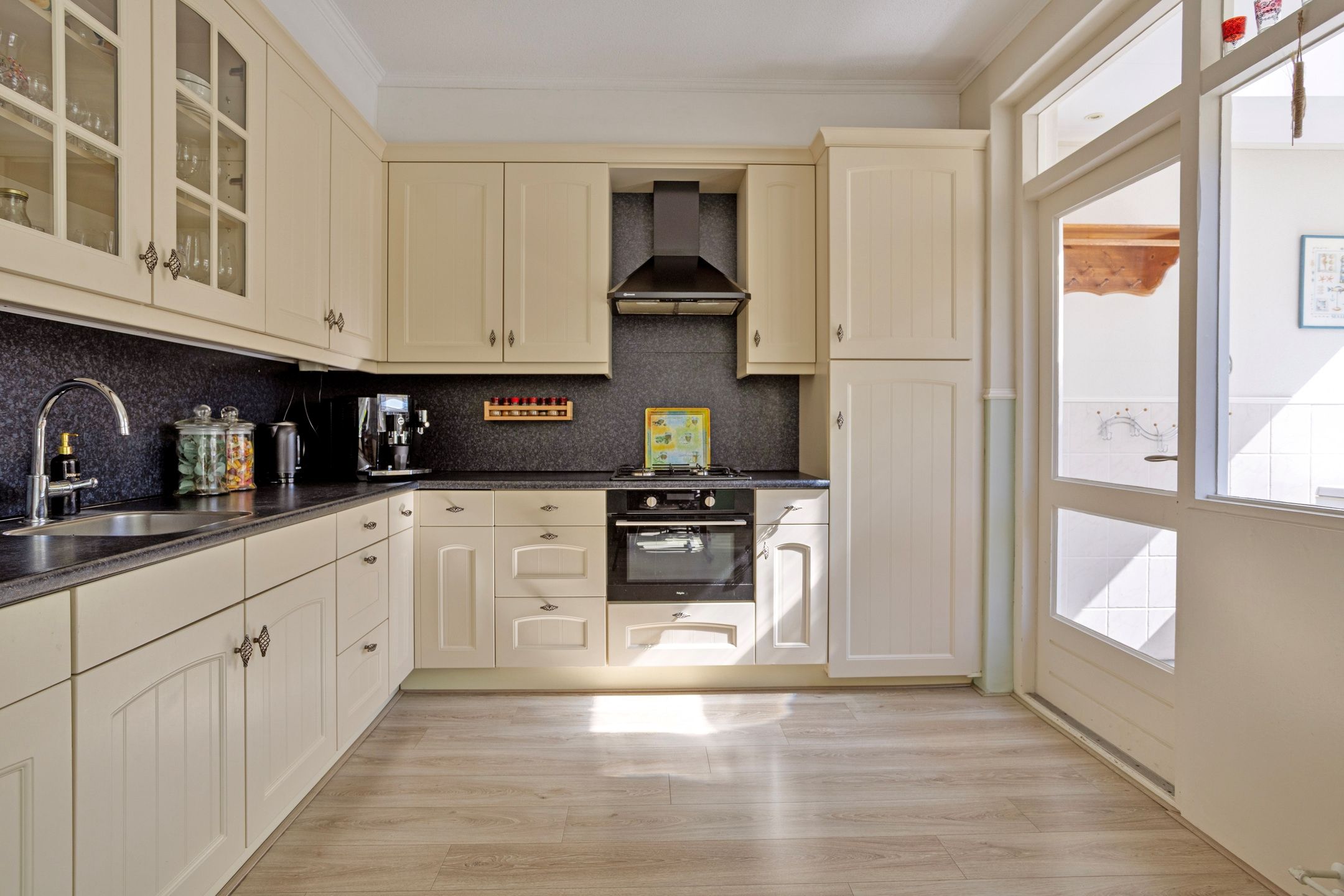 Foto 3 van Regentesselaan 57