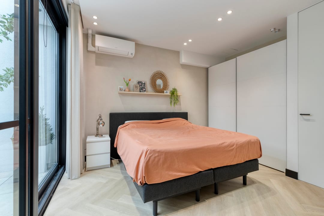 Photo 41 of Oosterweezenstraat 101-G