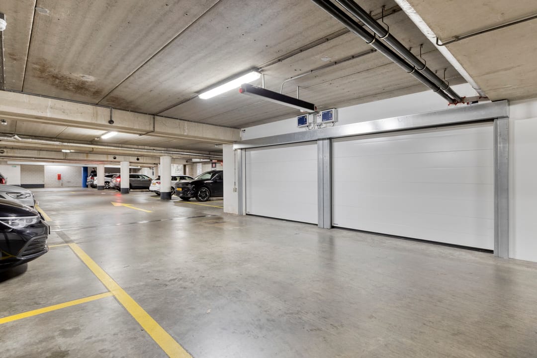 Photo 53 of Oosterweezenstraat 101-G