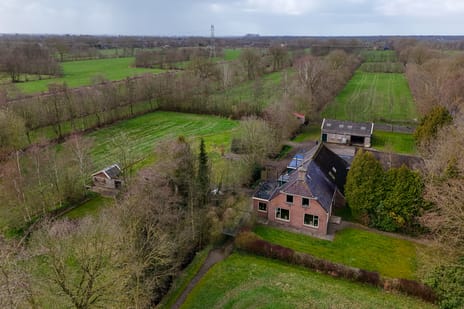 It Langfal 1 secondary image