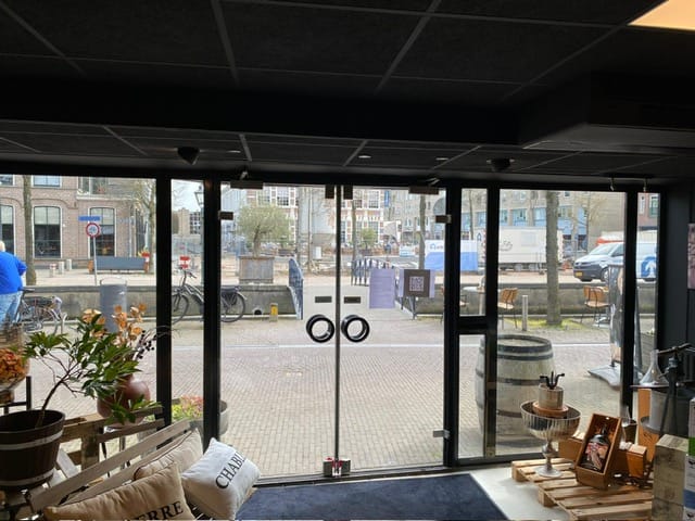 View photo 4 of Lindegracht 39