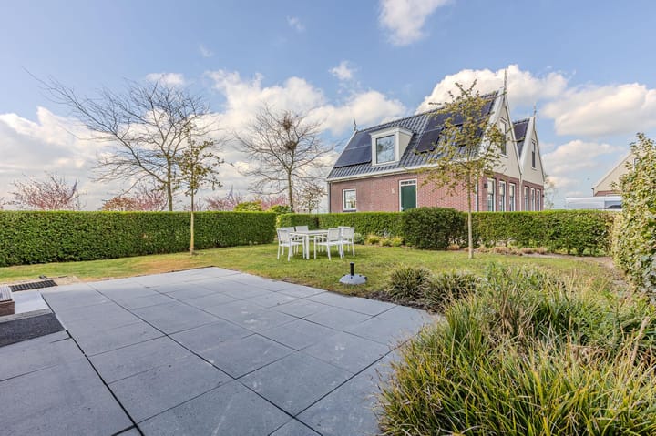 Photo 4 of Zeedijk 2-303