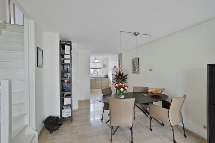 Tussenwoning te koop: Anthony Edenstraat 21, Herten