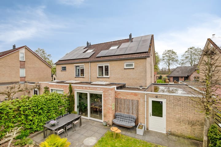 Foto 3 van Margriet 48