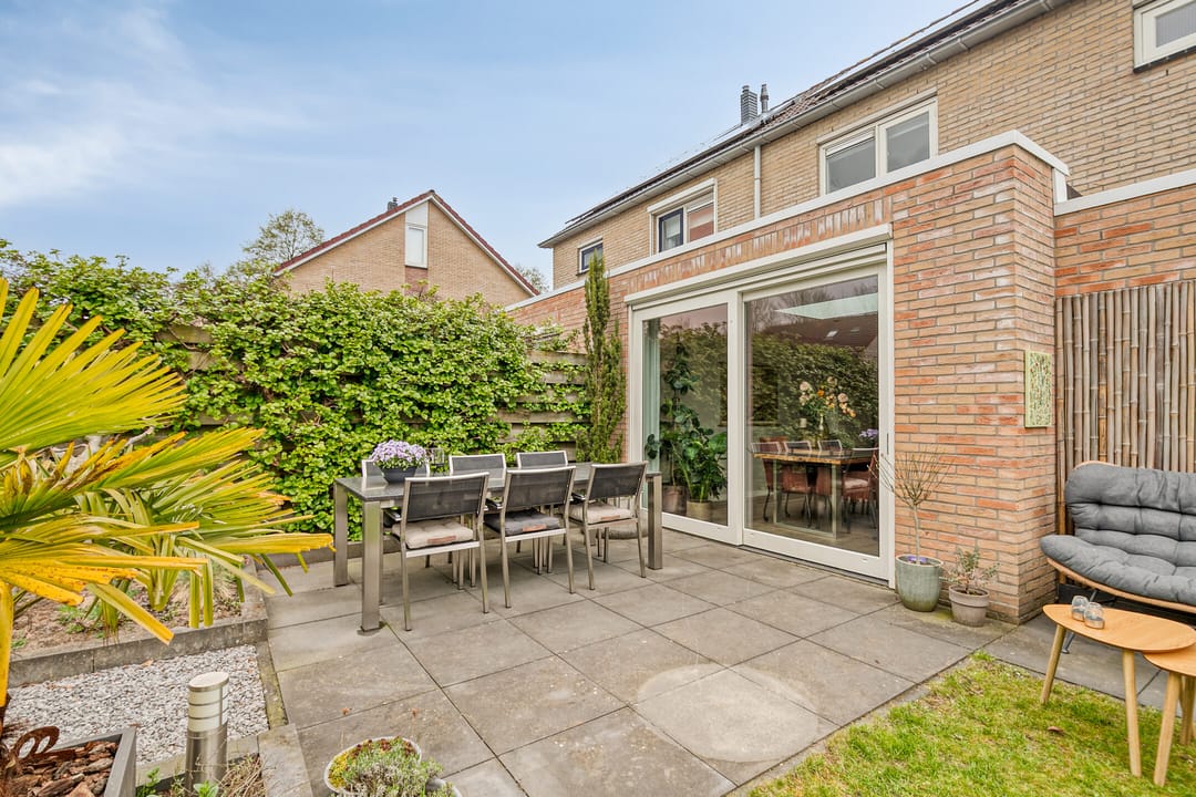 Foto 52 van Margriet 48