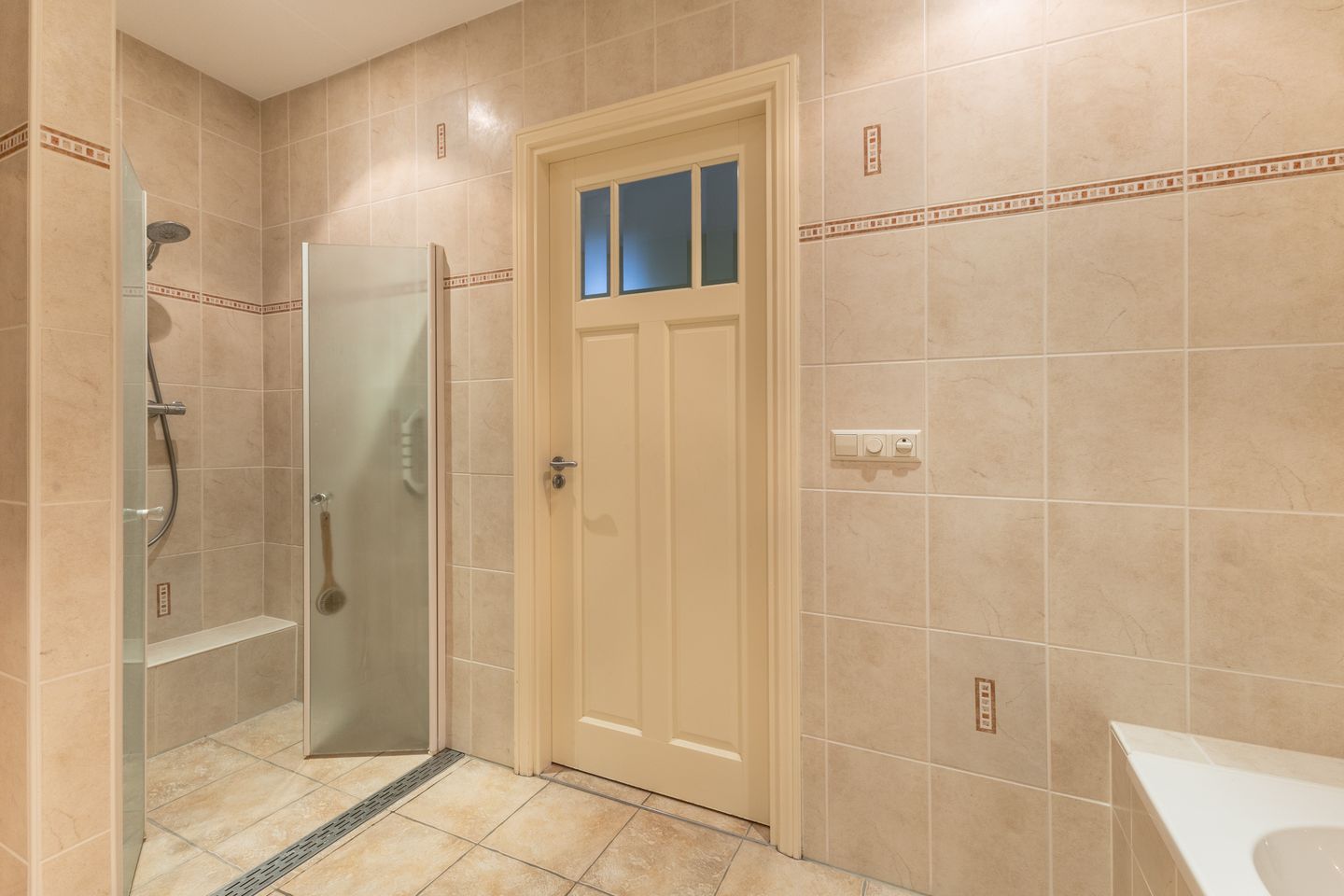 Foto 40 van Warder 36