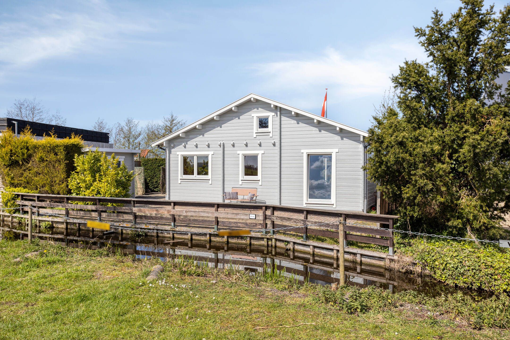 2-bedroom freehold villa in Rijpwetering — photo 1 of 5