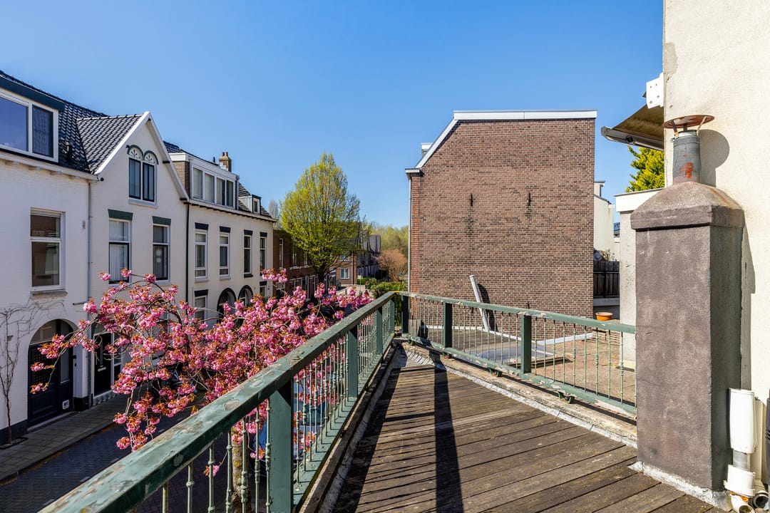 Foto 26 van Rozenburgsestraat 44-B