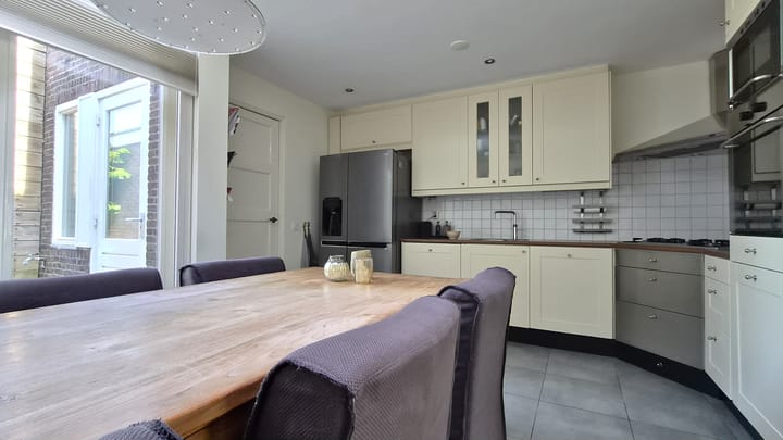 Foto 2 van Bredaseweg 133