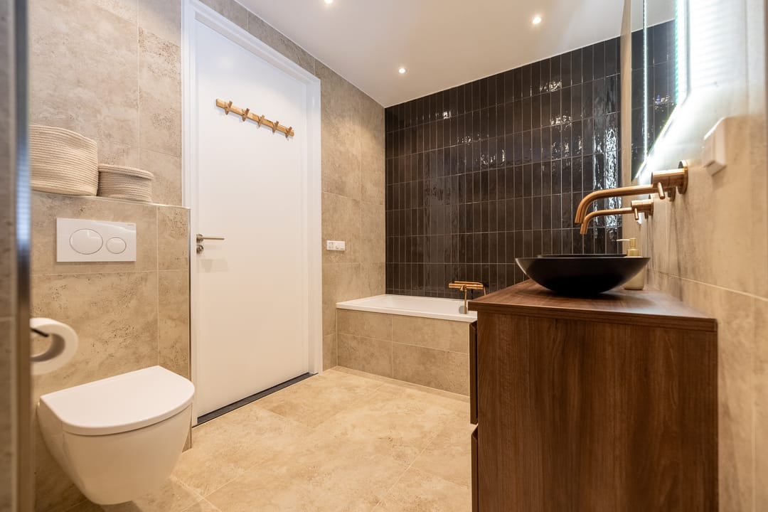 Photo 43 of Asterstraat 111