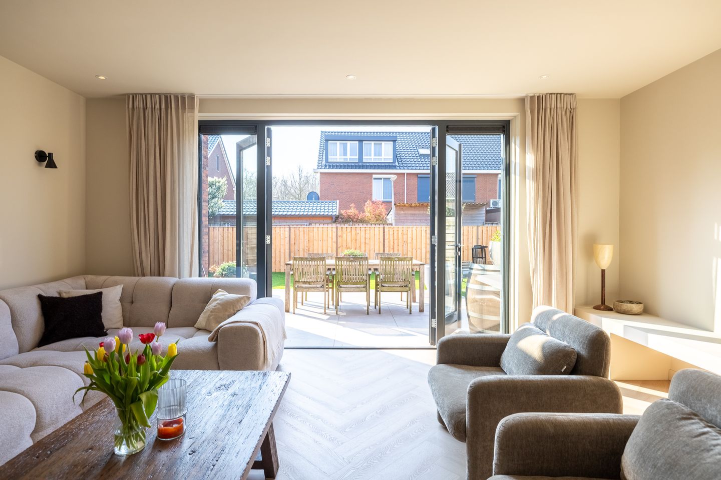 Photo 14 of Asterstraat 111